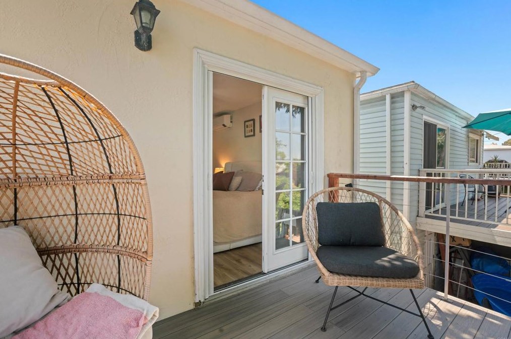 1776 Pentuckett Ave, San Diego CA  92104-5728 exterior