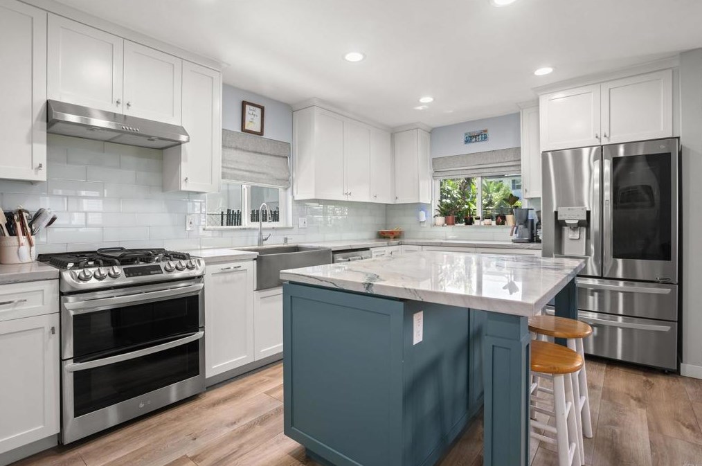 1776 Pentuckett Ave, San Diego CA  92104-5728 exterior