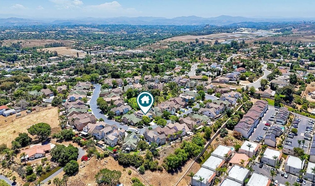522 Poets Square, Fallbrook, CA 92028