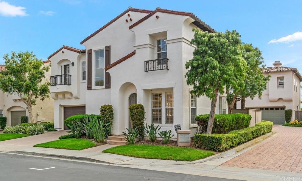 7263 Surfbird Cir, Carlsbad CA  92011-4022 exterior