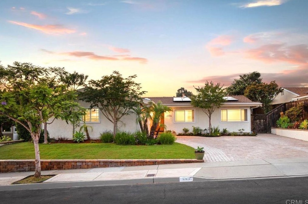 3064 Ducommun Ave, San Diego, CA 92122