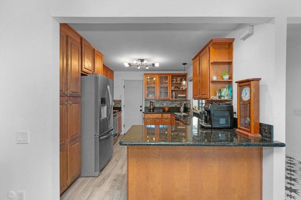 6231 Caminito Juanico, San Diego CA 92111-7233 exterior