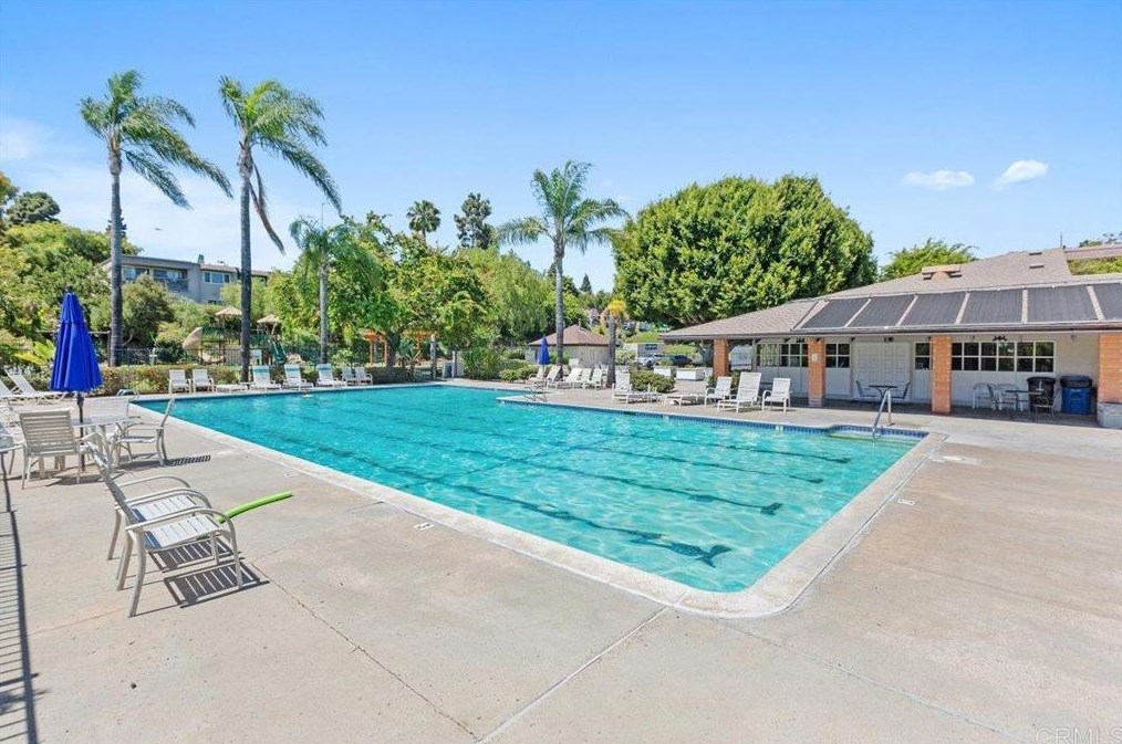 6231 Caminito Juanico, San Diego CA 92111-7233 exterior