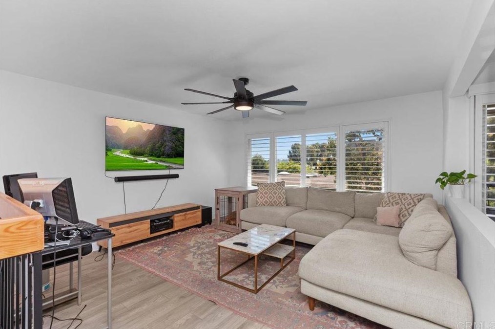 6231 Caminito Juanico, San Diego CA 92111-7233 exterior