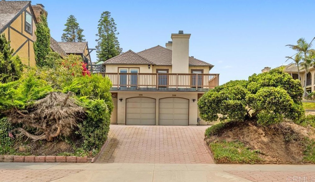 206-8 Neptune Ave, Encinitas, CA 92024