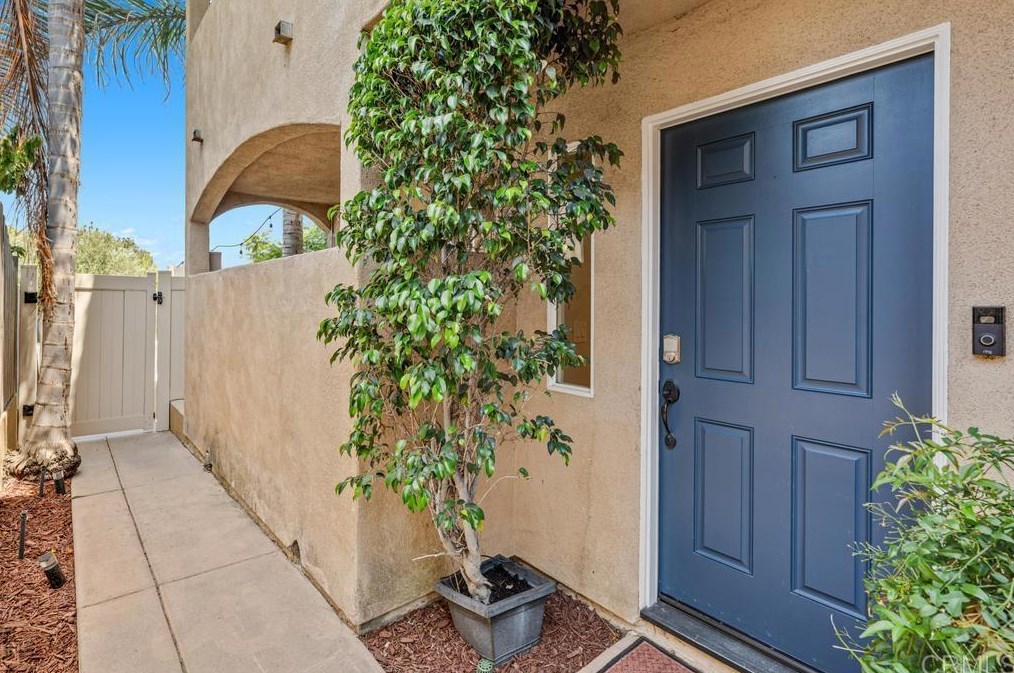 4367 Point Loma Blvd, San Diego, CA 92107-1127