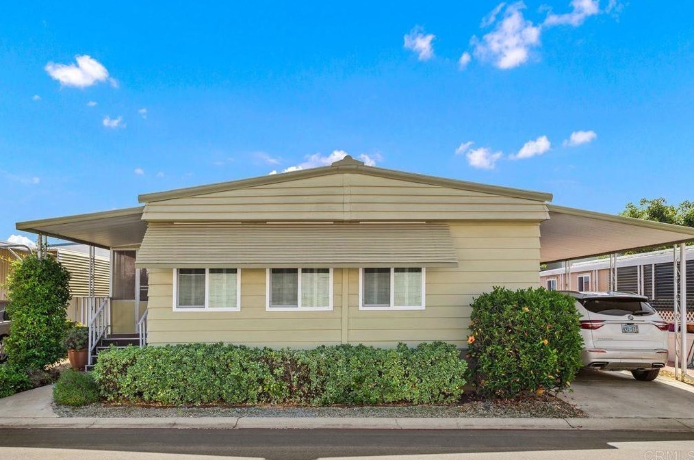 1506 Oak Dr #132, Vista, CA 92084