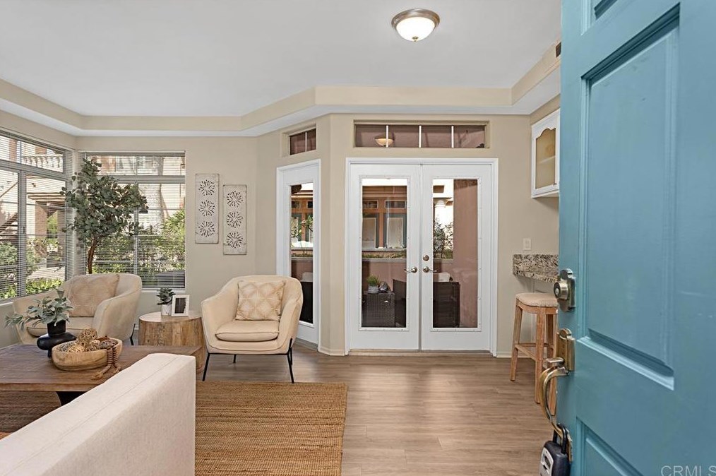 3591 Cameo Dr, Oceanside, CA 92056-6367