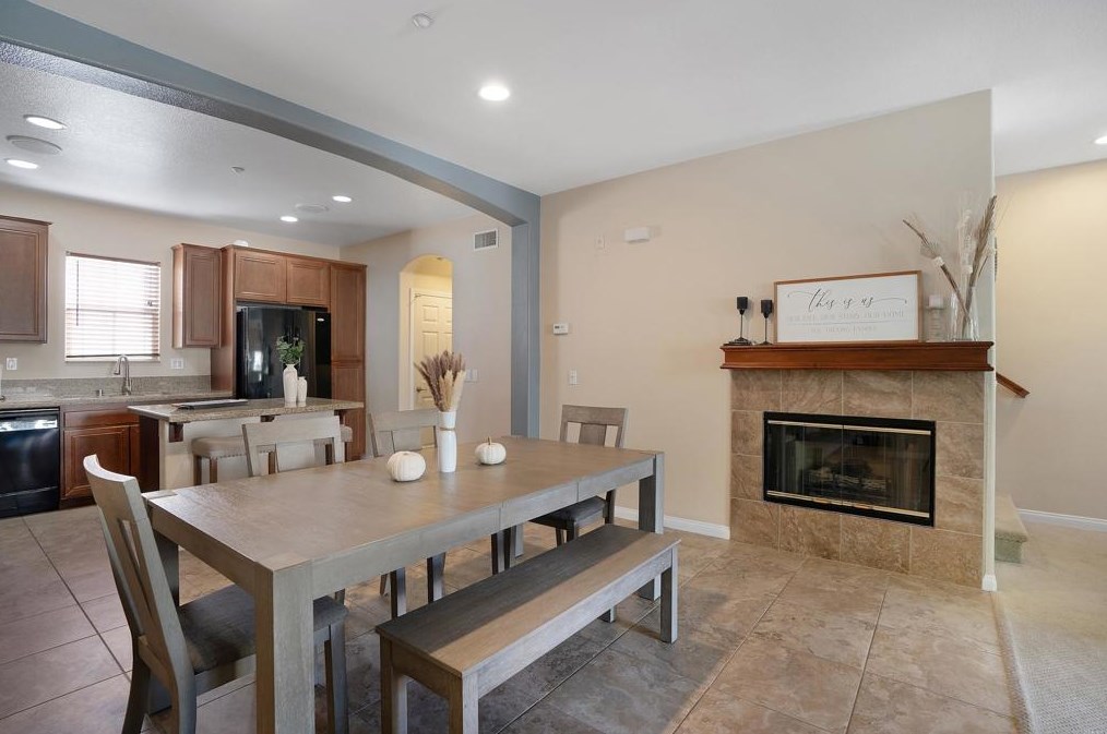 2236 Huntington Point Rd #60, Chula Vista, CA 91914