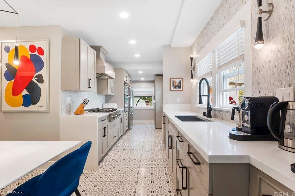 1318 Fort Stockton, San Diego, CA 92103