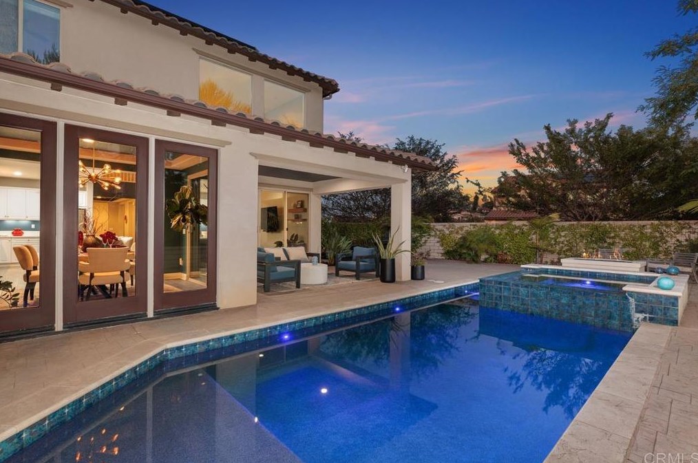 1504 Leonis Pl, Vista, CA 92083