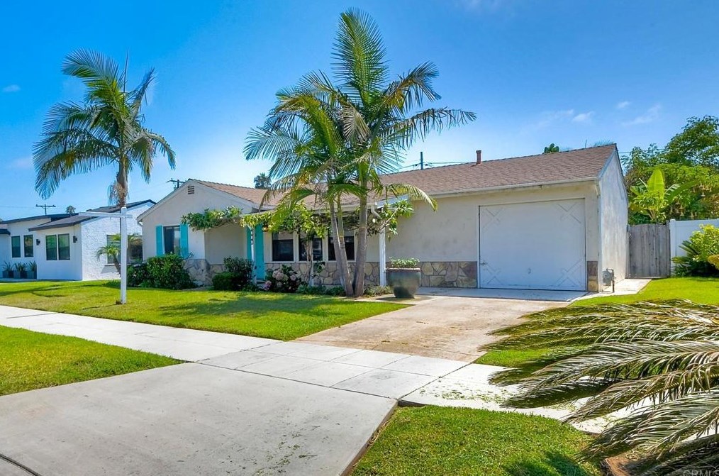 1815 Nevada St, Oceanside, CA 92054-6023