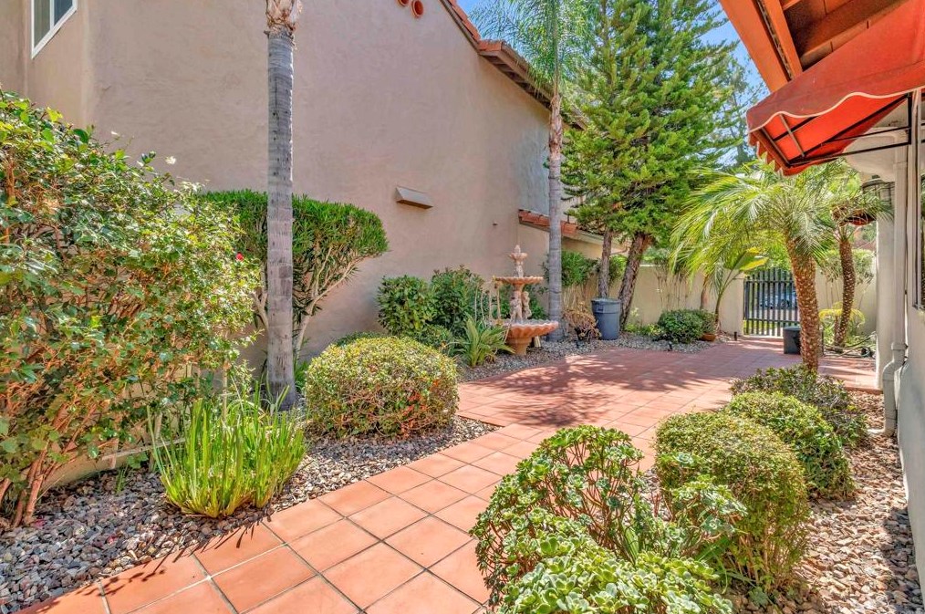 606 Gardenia Glen, Escondido, CA 92025