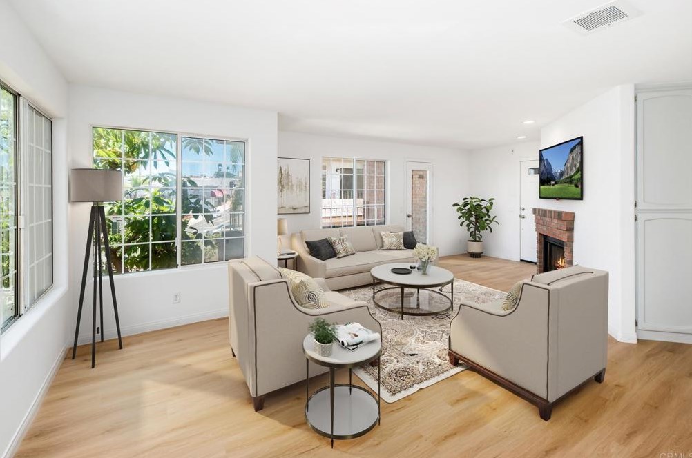 2125 Chatsworth Blvd #4, San Diego, CA 92107