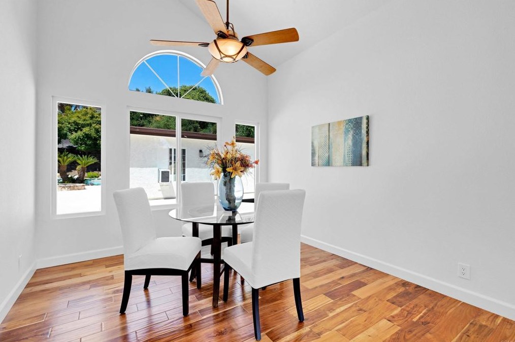 40420 Calle Medusa, Temecula CA 92591-6909 exterior