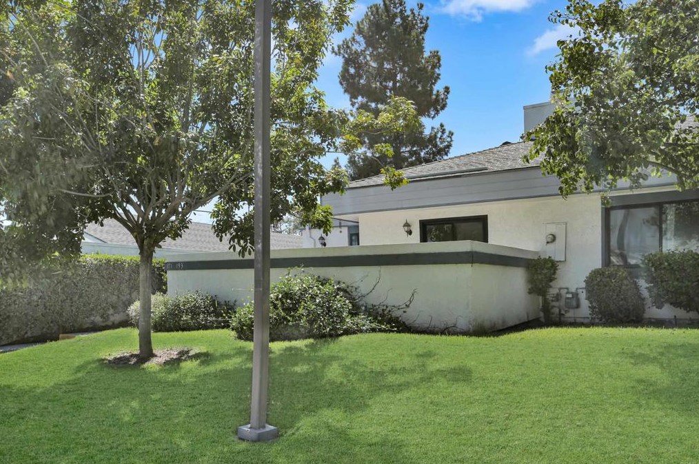193 Bronze Way, Vista, CA 92083