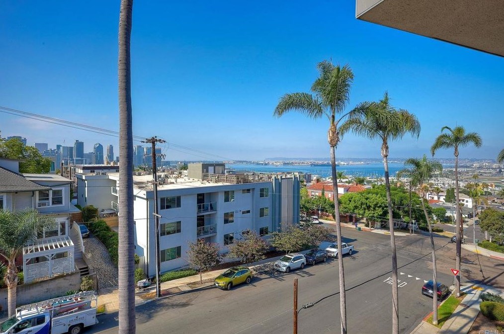 2414 Front St #39, San Diego, CA 92101