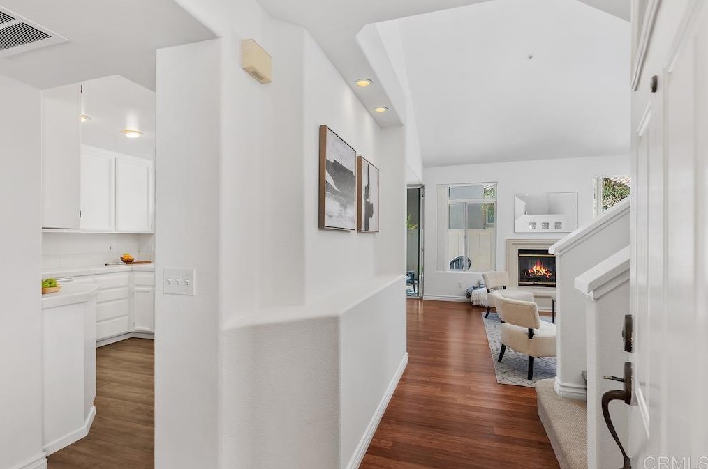 1879 Key Largo, Vista, CA 92081