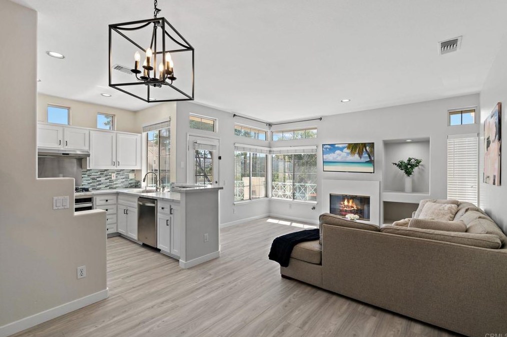 12640 Springbrook Dr #a, San Diego, CA 92128