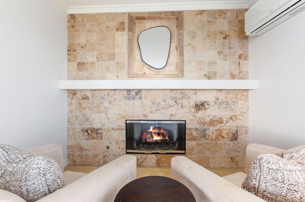 2061 California St, San Diego CA 92110-2124 exterior