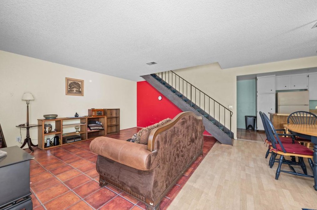 273 Countryhaven Rd, Encinitas, CA 92024