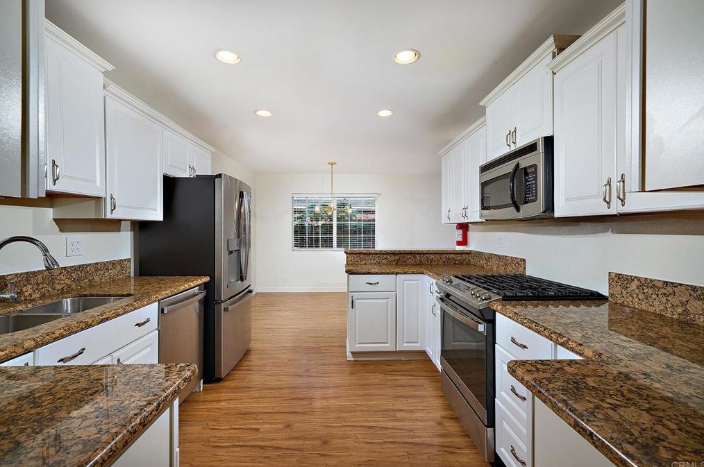 3336 Tropicana Dr, Oceanside, CA 92054