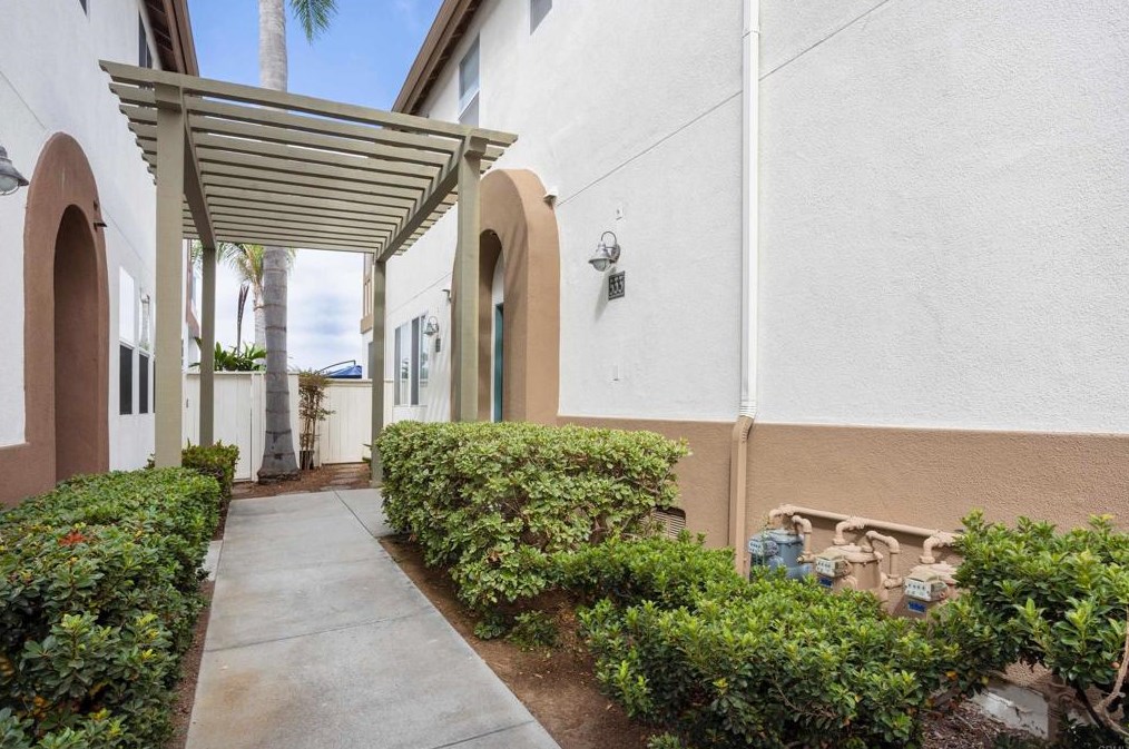 529 Sweet Pea Pl, Encinitas, CA 92024