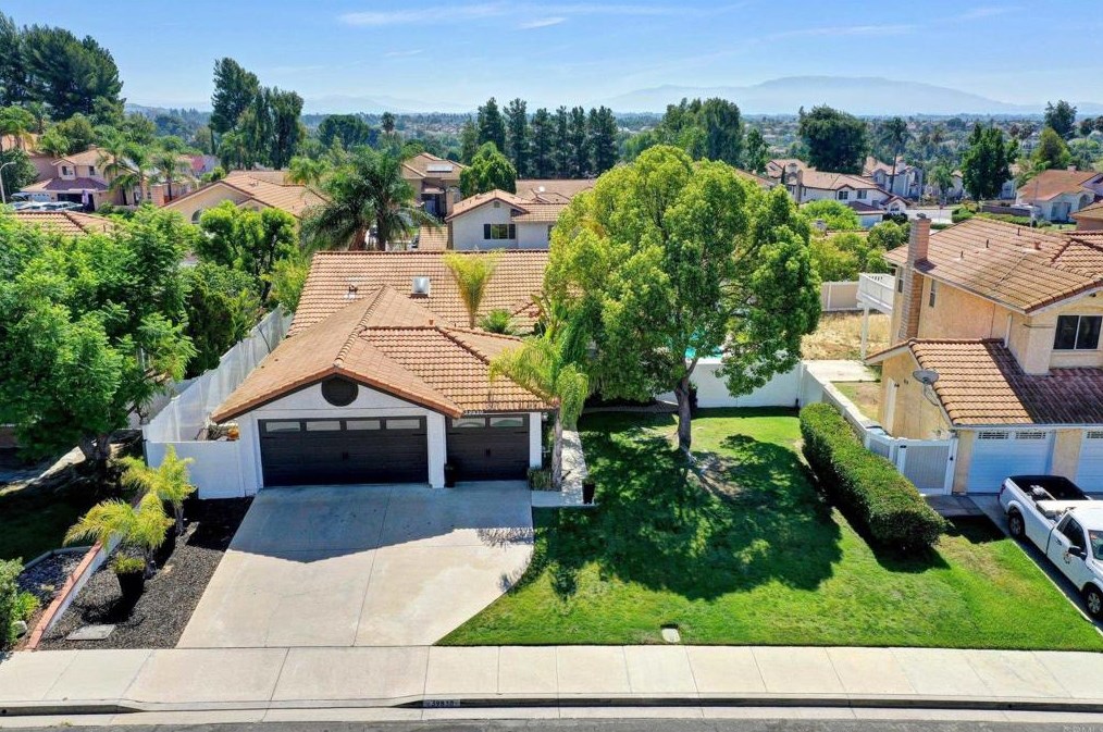 39830 Braewood Ct, Murrieta, CA 92563