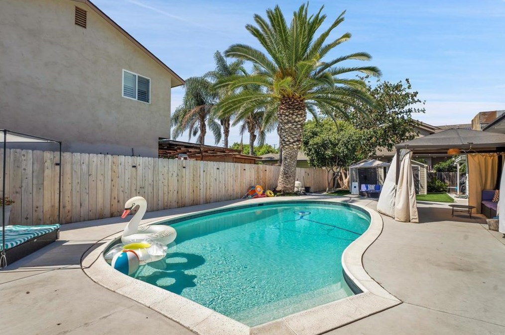 4740 Dauer Ave, La Mesa, CA 91942