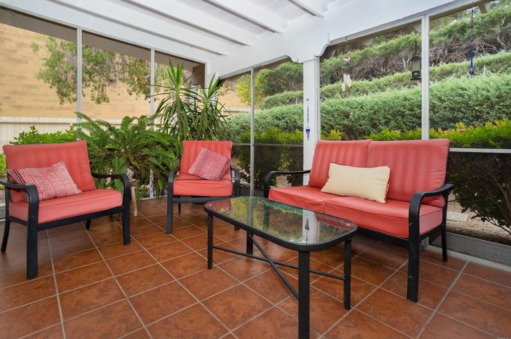16779 Meandro Dr, San Diego, CA 92128