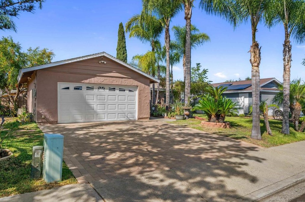 351 Dorothy Ct, Escondido, CA 92027