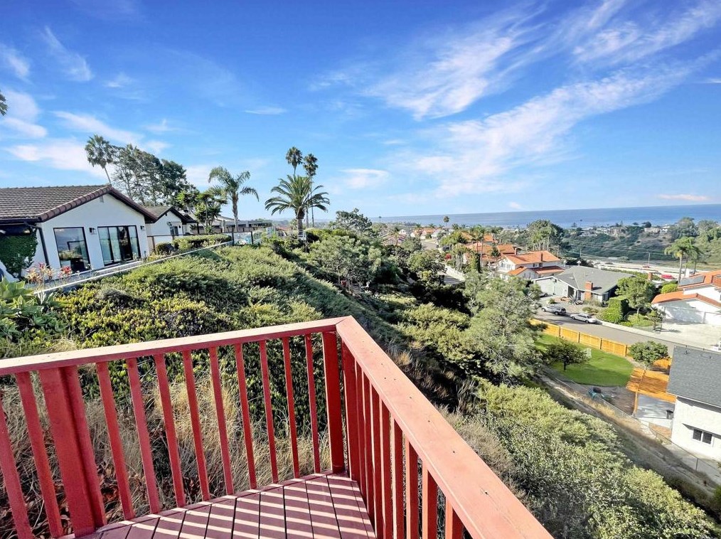 2020 Freda Ln, Cardiff By The Sea, CA 92007-1419