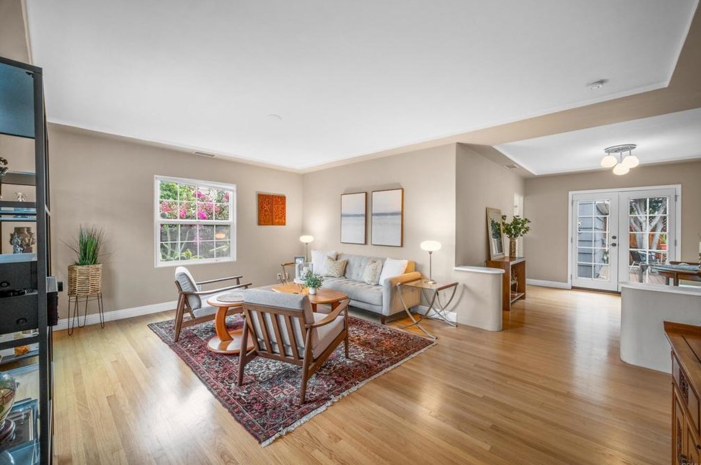 4915 Monroe Ave, San Diego, CA 92115-3324