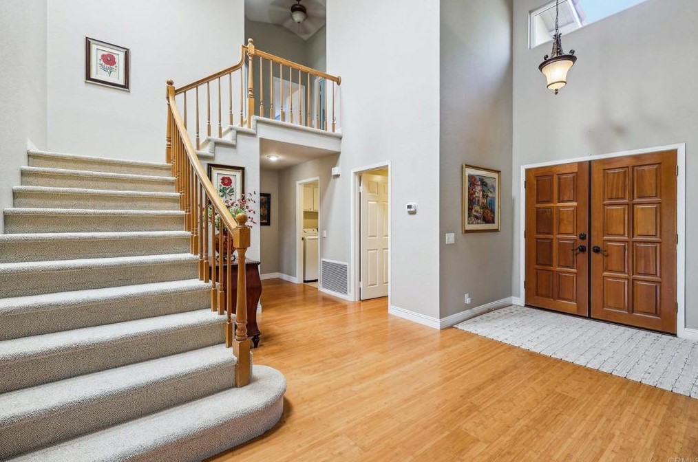 2615 Magellan Ln, Vista, CA 92081