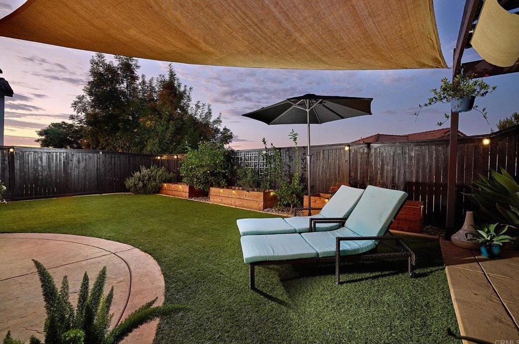 10240 Oak Spur Way, Escondido, CA 92026