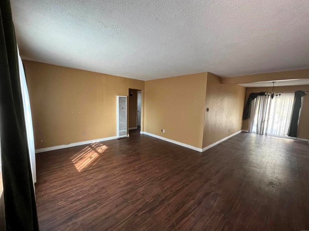 8793 Railroad Ave, Santee, CA 92071