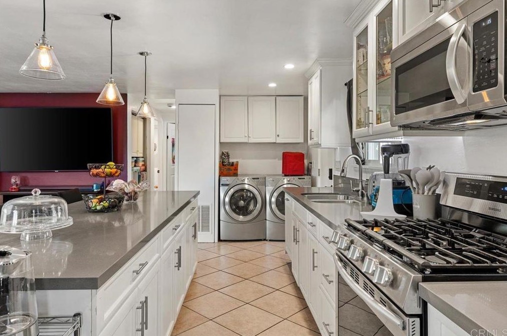 900 Howard Ave #77, Escondido, CA 92029