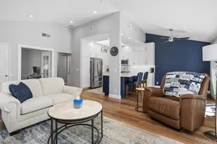 1025 Brewley Ln, Vista, CA 92081 - Photo 10