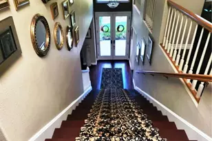 1879 Fox Bridge Ct, Fallbrook, CA 92028 - Photo 2