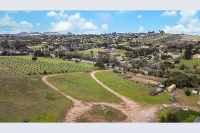 3270 Olive Hill Rd, Fallbrook, CA 92028 - Photo 8