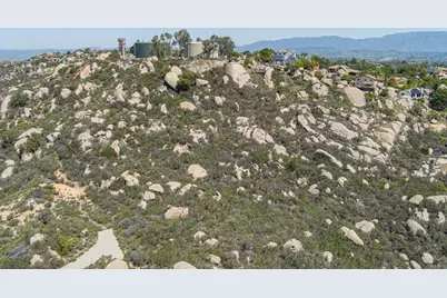 13 Sage Hill Way, Escondido, CA 92026 - Photo 20