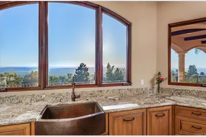 7133 Obelisco Circle, Carlsbad, CA 92009 - Photo 8