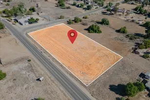 28470 Goetz Rd, Quail Valley, CA 92587 - Photo 12