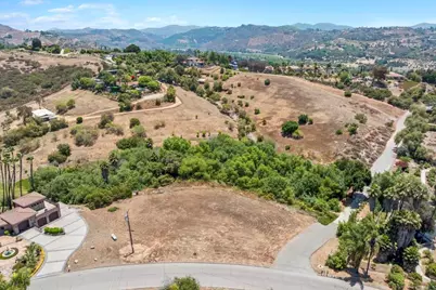 31801 Wrightwood Road, Bonsall, CA 92003 - Photo 28