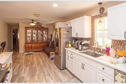 1010 Bobier Dr #12, Vista, CA 92084 - Photo 38