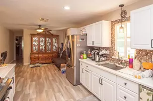 1010 Bobier Dr, Vista, CA 92084 - Photo 38