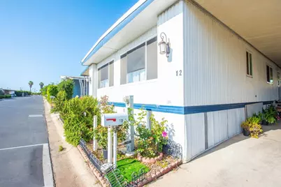 1010 Bobier Dr #12, Vista, CA 92084 - Photo 54