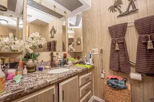 1010 Bobier Dr, Vista, CA 92084 - Photo 8