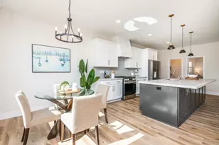 1904 Grey Rabbit Hollow Ln, Fallbrook, CA 92028 - Photo 18