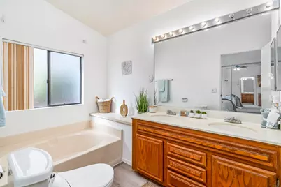 2010 W San Marcos Blvd #93, San Marcos, CA 92078 - Photo 18